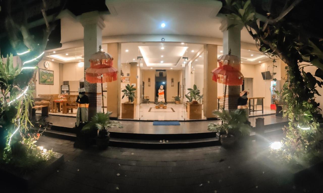 Hotel Mandari Pabean Buleleng Eksteriør billede